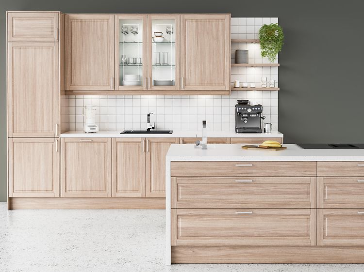 Beige wooden EPOQ Fasett kitchen with cabinet with glass doors and white countertop
