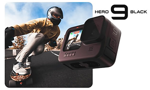 GoPro Hero 9 Black foran en skateboarder på en vej