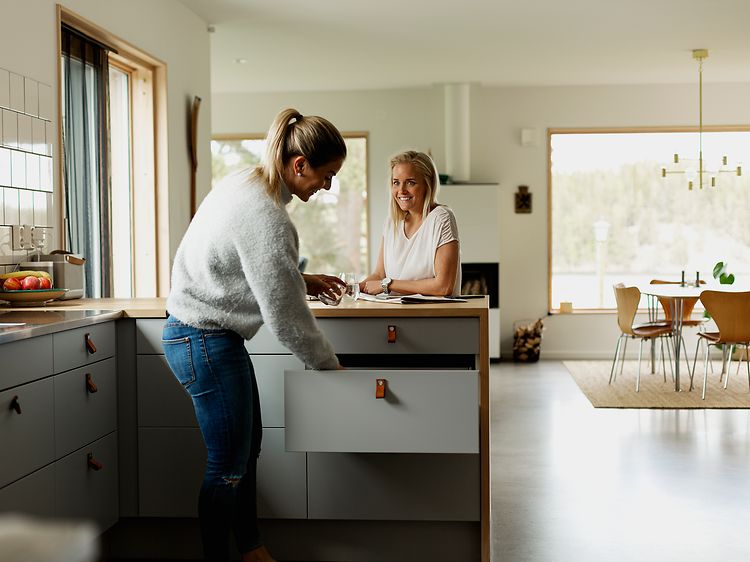 MDA-Whitegoods-Women standing in kitchen