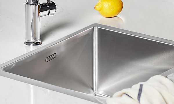 Illustration of flush mounted sink