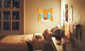 Soveværelse med smart-belysning fra Nanoleaf