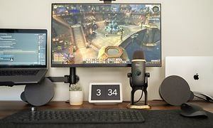 Blue Yeti X World of Warcraft Edition gaming-mikrofon foran skærm