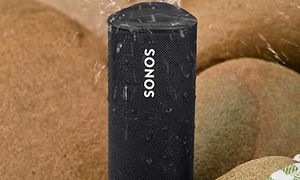Sonos Roam med vandsprøjt