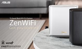 ZenWiFi Got you covered - en sort og en hvid ZenWiFi mesh-router står på et lille bord