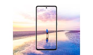 Galaxy A52 tager billede af mand på strand
