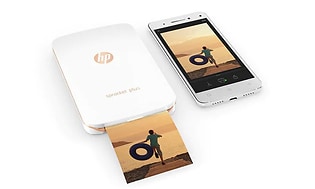 HP Sprocket-printer udskriver billede fra en smartphone