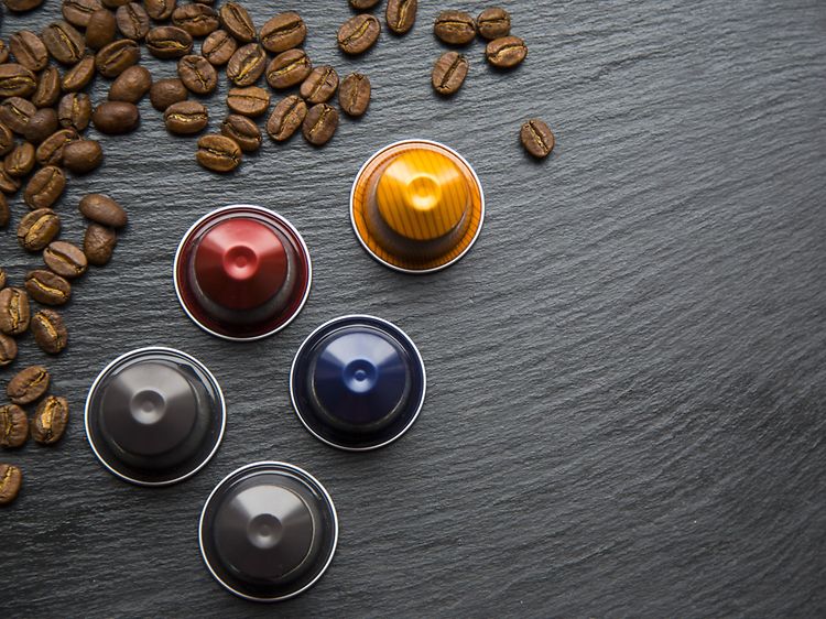 Kaffekapsler og kaffebønner