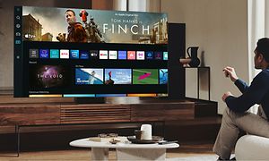 Samsung-QLED TV med apps i stue