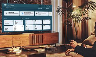 Samsung-QLED TV med SmartThings app i stue