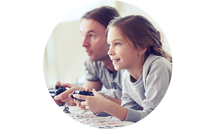 Mand og pige gamer