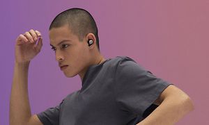 Sennheiser - Mand i bevægelse med Momentum TW3