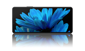 Xperia 10 med blomst på skærmen