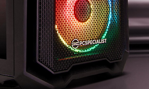 Et nærbillede af en PCSPecialist - Tornado - R3