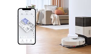 Hvid Roborock Q7 Max Plus og mobilapp