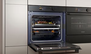 Samsung built-in oven - Dual Cook + Energy saving