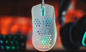 Gamer-mus med forskelligfarvet lys 
