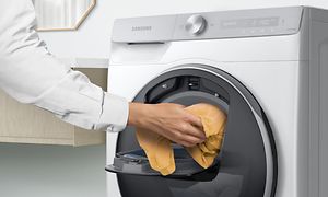 Samsung WW90T986ASH washing machine and its AddWash™ function
