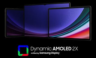 Illustration af 3 tablets med AMOLD 2X-skærm