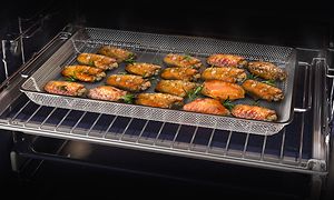 Åben Samsung ovn med stegt kylling