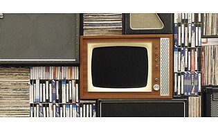 Retro TV og gamle VHS-bånd